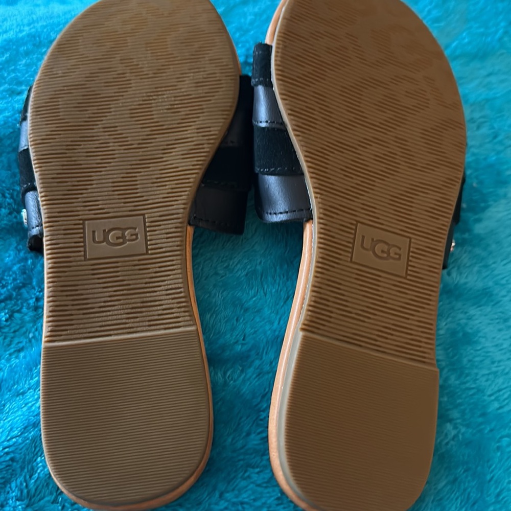 Ugg Sandals - image 3